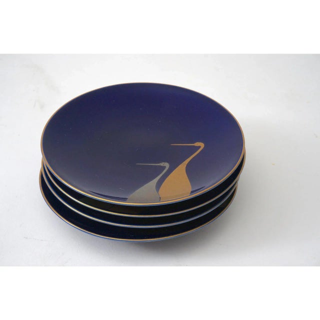 Signed Plates Blue & Gold Colors Crane Motif Japan - Set of 4 For Sale In West Palm - Image 6 of 7