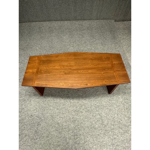 Mid-Century Modern 1970s Lane Coffee Table For Sale - Image 3 of 8