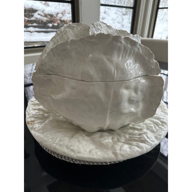Realism Stunning Tureen and Platter in Lettuce Form, Crisp White Glaze, Italian, 1960 For Sale - Image 3 of 12