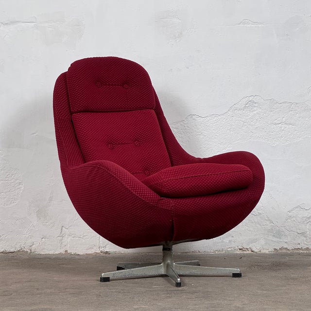 Vintage Burgundy Swivel Chair from Up Závody, 1960s For Sale - Image 11 of 11