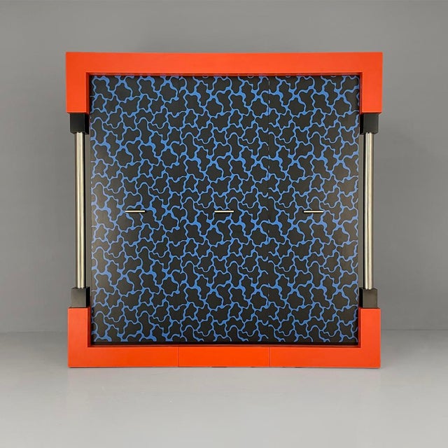 Italian modern wardrobe in wood e formica for Design Gallery Milano, 1980s Wardrobe made entirely of wood and covered in...
