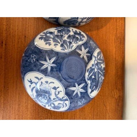 Chinoiserie Maitland Smith Large Chinoiserie Blue & White Porcelain Centerpiece Bowl With Lid For Sale - Image 3 of 10