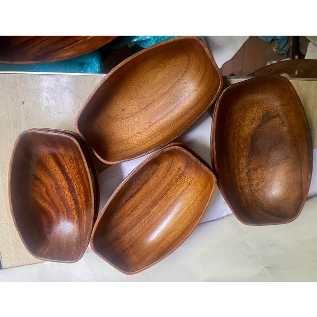 Mid 20th Century Mid 20th Century Monkeypod Wood Large Salad Set 6 Individual Bowls Lg Serving Bowl For Sale - Image 5 of 10