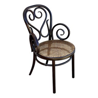 Late 19th Century Large Victorian No.4 Bent Oak Cafe Daum Style Bentwood Armchair by Thonet For Sale