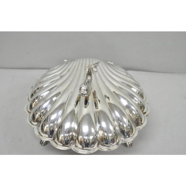 Mid 20th Century Vintage Eaton Silver Co Regency Silver Plated Clam Shell Warmer W Dolphin Handle For Sale - Image 5 of 18