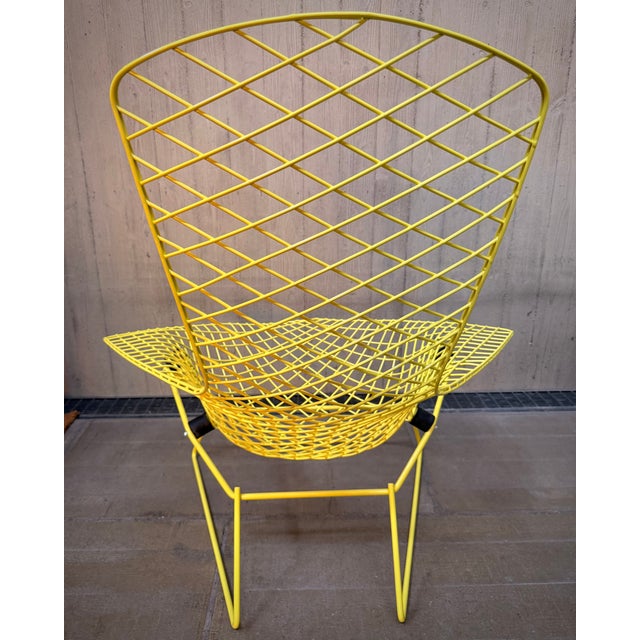 Bird Chair in Sulfur Yellow by Harry Bertoia for Knoll International, 1980s For Sale - Image 11 of 15