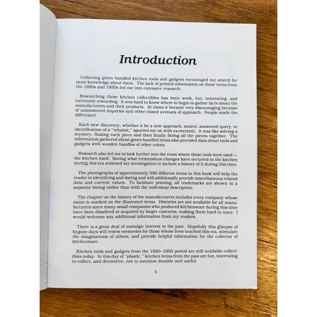 1980s Kitchens and Gadgets 1920-1950 Book Softcover For Sale - Image 5 of 10