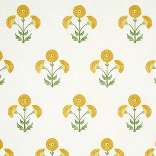 Sample - Schumacher Saranda Flower Wallpaper in Marigold For Sale