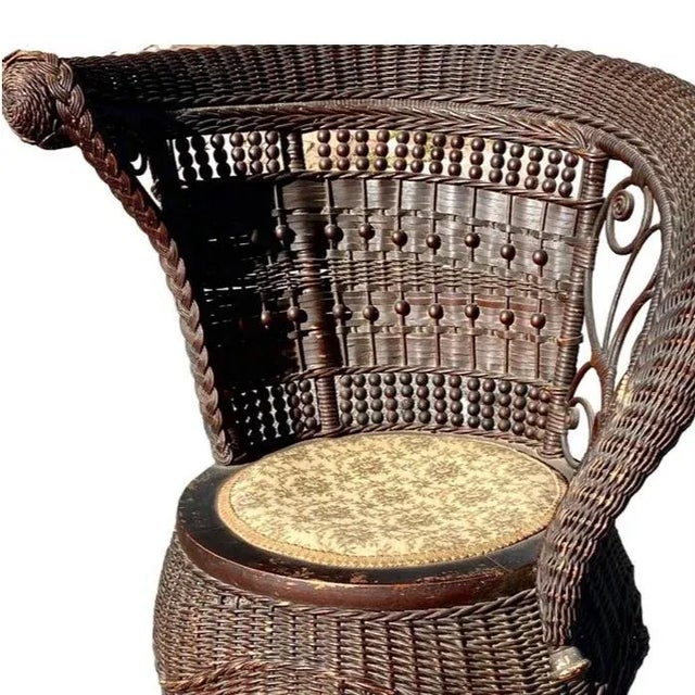 Early 20th Century Eastern Seaboard Jenkins & Phipps Stick and Ball Wicker Portrait Chair For Sale - Image 12 of 12