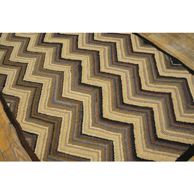 Mid 20th Century American Hooked Rug ( 4' x 6' - 122 x 183 )