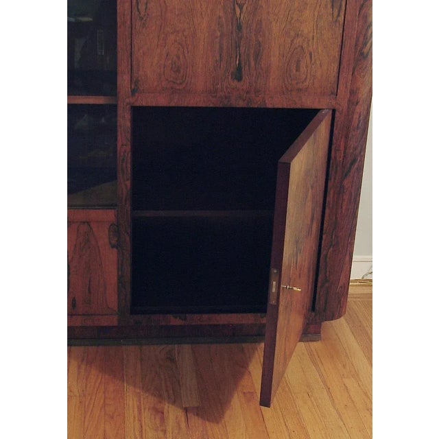 1920s Art Deco Rosewood Display Cabinet and Bar For Sale - Image 9 of 11