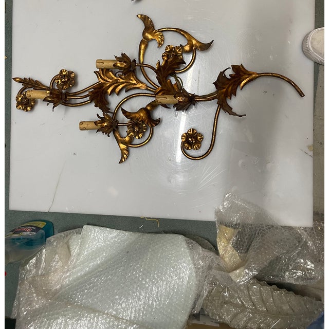 Metal Large Florentine Gold Gilded Tole Sconces, 1960s, Set of 2 For Sale - Image 7 of 13