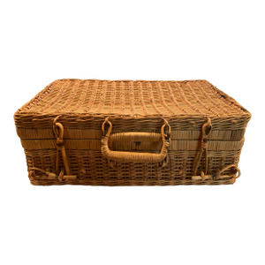 Vintage Wicker Picnic Basket