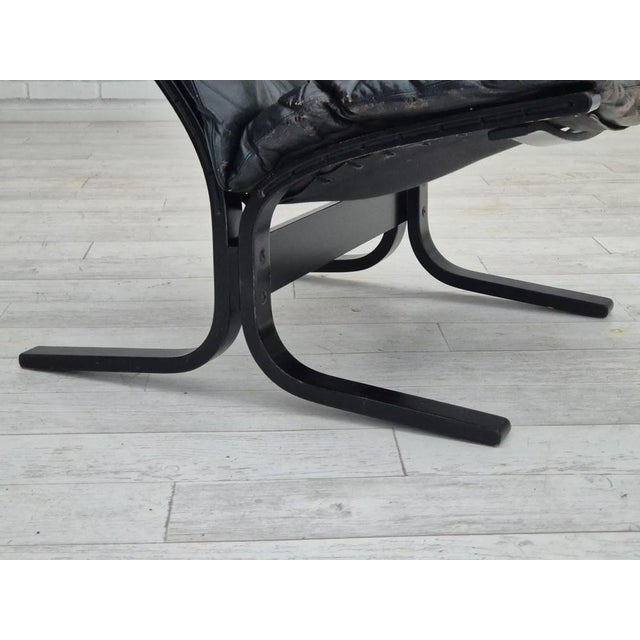 Mid-Century Modern Norwegian Siesta Lounge Chair in Black Leather & Bentwood by Ingmar Relling for Westnofa, 1970s For Sale - Image 3 of 18