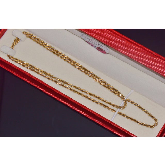 Gold Late 20th Century Estate Italian 14k Two-Tone Gold Twisted Rope Chain Unisex Necklace – 30.25 Inches For Sale - Image 8 of 10