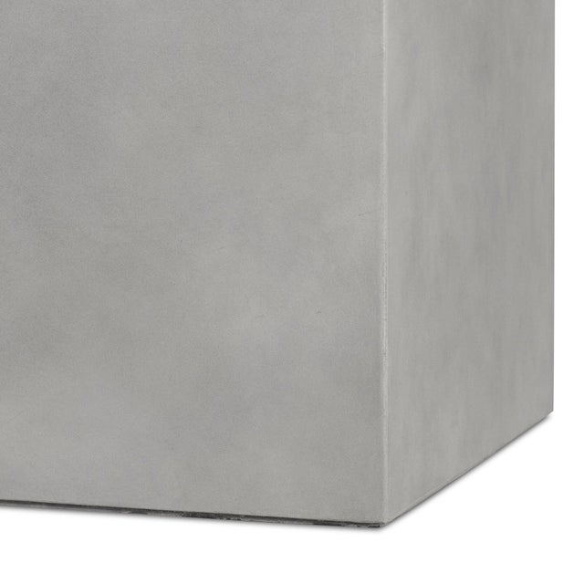 Sculpture Materials Four Hands Kiro Planter - Natural Grey Concrete, Wide For Sale - Image 7 of 8