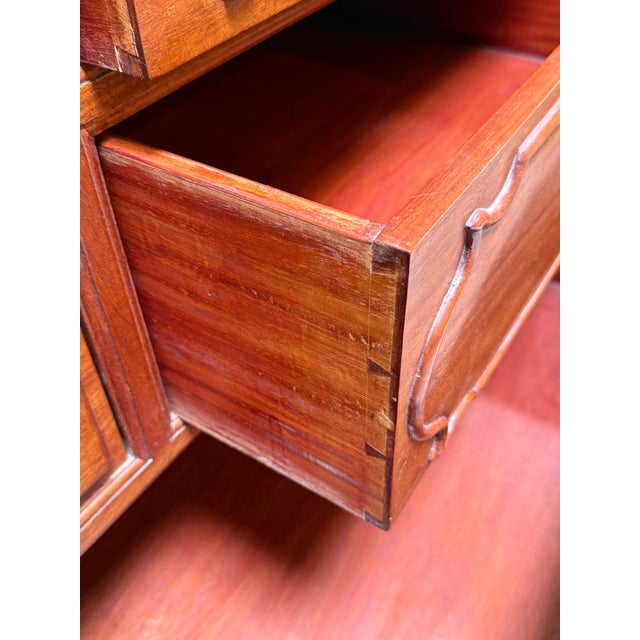 Rosewood Mid 20th Century Dresser, Vintage For Sale - Image 4 of 12