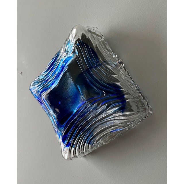 Boho Chic Mid-Century Modern Italian Blue Clear Murano Wall Sconces from Mazzega, 1970s, Set of 2 For Sale - Image 3 of 9