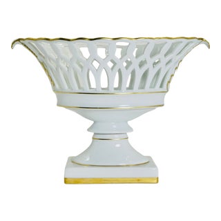 Vintage Mottahedeh White & Gold Vista Allegra Centerpiece Bowl For Sale