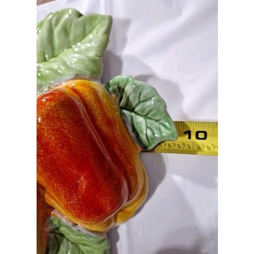 Mid 20th Century Vintage Italian Majolica Vegetables Peppers Wall Sculpture For Sale - Image 5 of 6