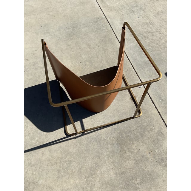 2020s Contemporary Saddle Leather & Brass Magazine Rack / Firewood Holder For Sale - Image 5 of 8
