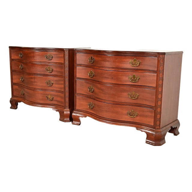 Baker Furniture Historic Charleston Chippendale Carved Mahogany Serpentine Front Dresser Chests, Pair For Sale