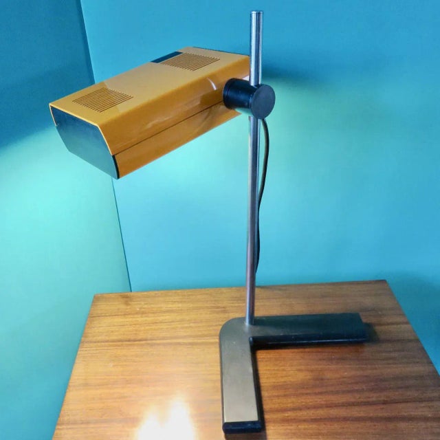 Plastic French Orange Table Lamp by Jean René Talopp for Manade, 1970s For Sale - Image 7 of 7