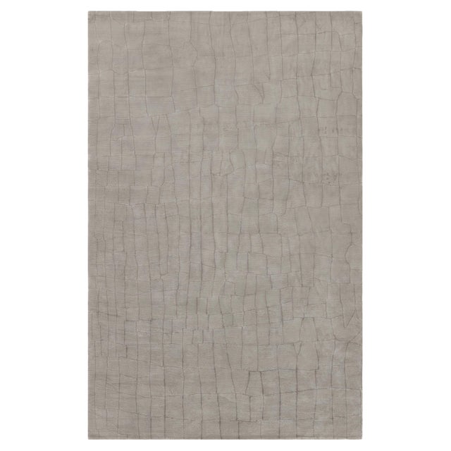 Luxurious Silk Rug with Grey Crocodile Skin Design by Doris Leslie Blau For Sale