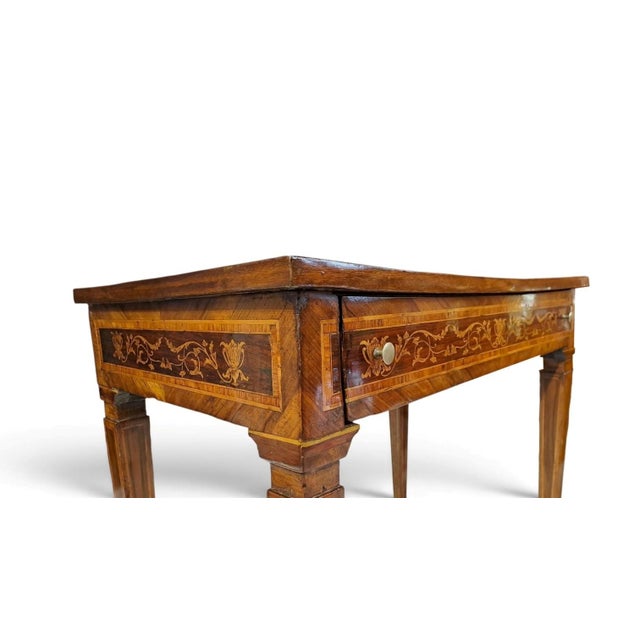 Type: Coffee table finished on all four sides (center of the room) that can be used as a small writing desk. Under-counter...