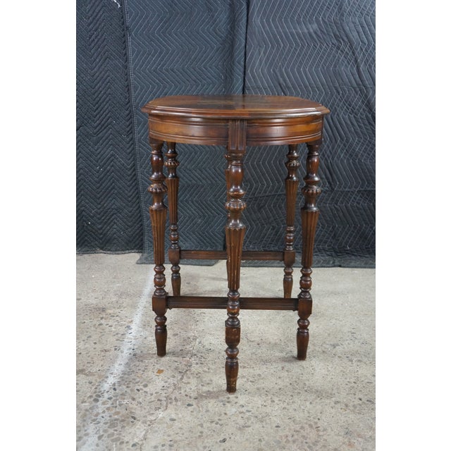 Mid Century Mersman Victorian Revival Walnut Burl Oval Inlaid Accent Table 30" For Sale - Image 9 of 18