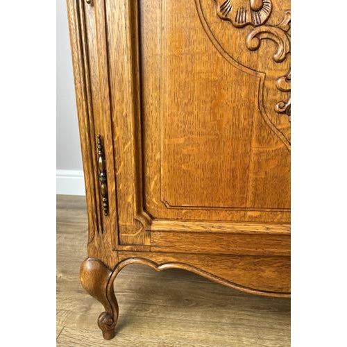Brown Vintage Louis XIV French Oak Buffet For Sale - Image 8 of 15