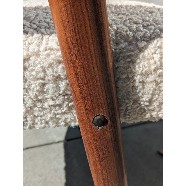 Norwegian modernism has a knack for pairing discipline with softness. The Westnofa Scoop Lounge Chair, designed in the...