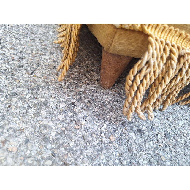 Bergère Armchair in Beige attributed to Paolo Buffa, 1940s For Sale - Image 6 of 13