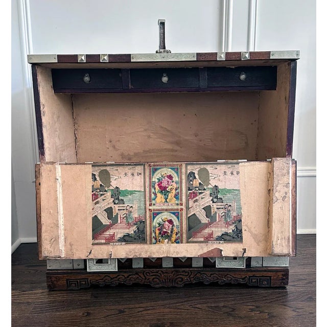 19th Century Korean Wedding Bandaji Chest Pyongyang Joseon Dynasty For Sale - Image 9 of 12