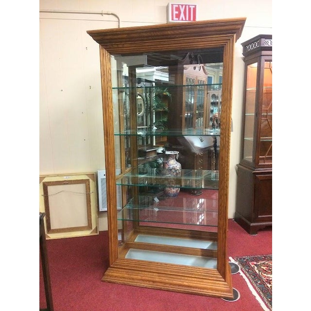 1990s Vintage Curio Cabinet, Lighted Display Case, Oak Wood For Sale - Image 5 of 11