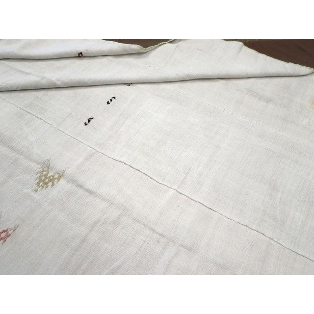 Ivory Galerie Shabab Collection Mid-20th Century Turkish Flatweave Kilim Carpet For Sale - Image 8 of 8