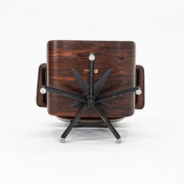 1956 Original Herman Miller Eames Lounge Chair & Ottoman in Rosewood and Brown Leather For Sale - Image 9 of 12