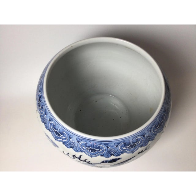 Ceramic Early 20th Century Chinese Blue & White Porcelain Dragon & Phoenix Bird Jardinière Planter For Sale - Image 7 of 9