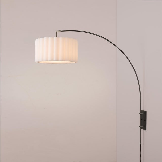 Mid-Century Modern 1960s Scallop Wall Sconce by Nova of California - Fabric Drum Shade, Black Nickel Steel For Sale - Image 3 of 4