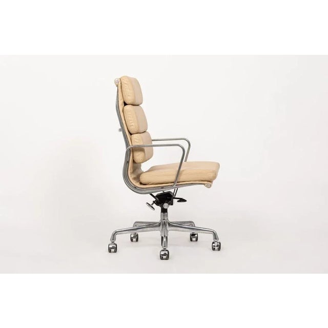 Early 21st Century Tan Eames Herman Miller Tall Leather Office Chair Aluminum Group For Sale - Image 5 of 13