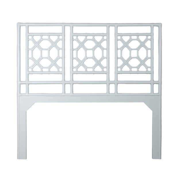 Chinoiserie Lattice Back Platform Bed Queen, Light Blue For Sale - Image 3 of 7