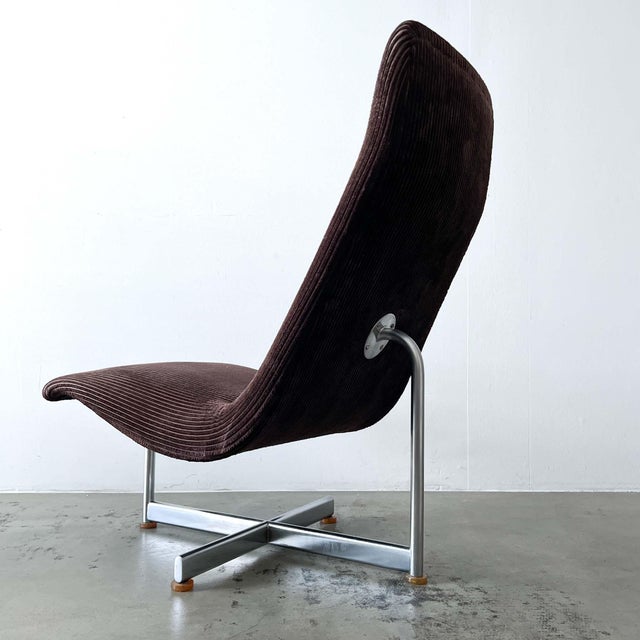 Mid-Century Modern Corduroy and Chrome Lounge Chair attributed to Kho Liang Ie, Netherlands, 1975 For Sale - Image 4 of 12