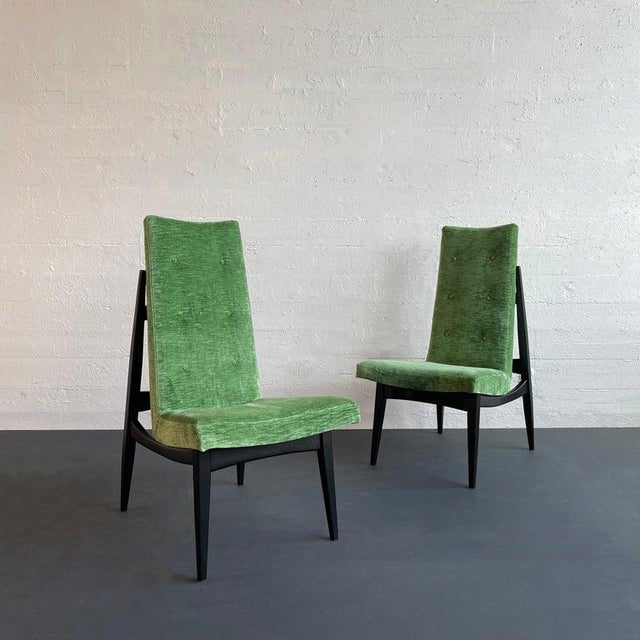Pair of Mid-Century Modern Highback Accent Chairs, Two-Tone Upholstery For Sale - Image 11 of 12