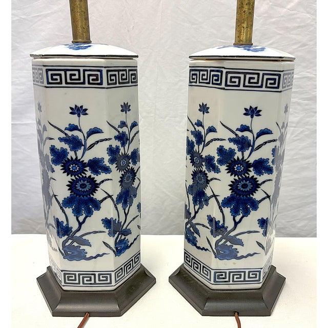 Vintage Mid Century Blue and White Ceramic Hexagon Shaped Table Lamps- A Pair For Sale In West Palm - Image 6 of 17