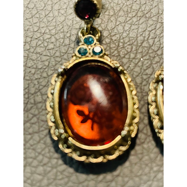 Burnt Umber Vintage Art Nouveau Style Etched Floral Amber Dangle Earrings, A Pair For Sale - Image 8 of 10