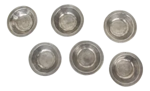 Antique Hammered Pewter Bowls, 1600, Set of 6
