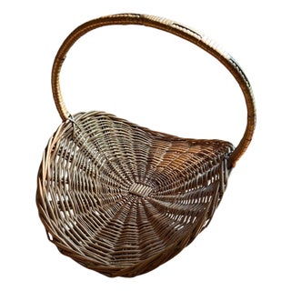 1970s Vintage Wicker Flower Gathering Basket For Sale