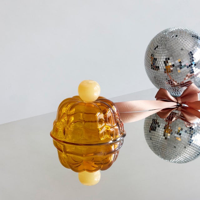 Not Yet Made - Made To Order JELLO S Hand-Blown Glass Cloche by Studio Berg For Sale - Image 5 of 15
