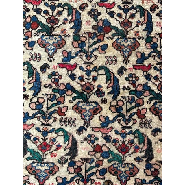 Small Vintage Abadeh Rug, 1960s For Sale - Image 11 of 16