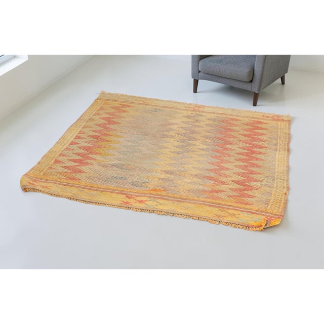 Turkish 1960s Handmade Mid-Century Ethnic Rug For Sale - Image 3 of 10